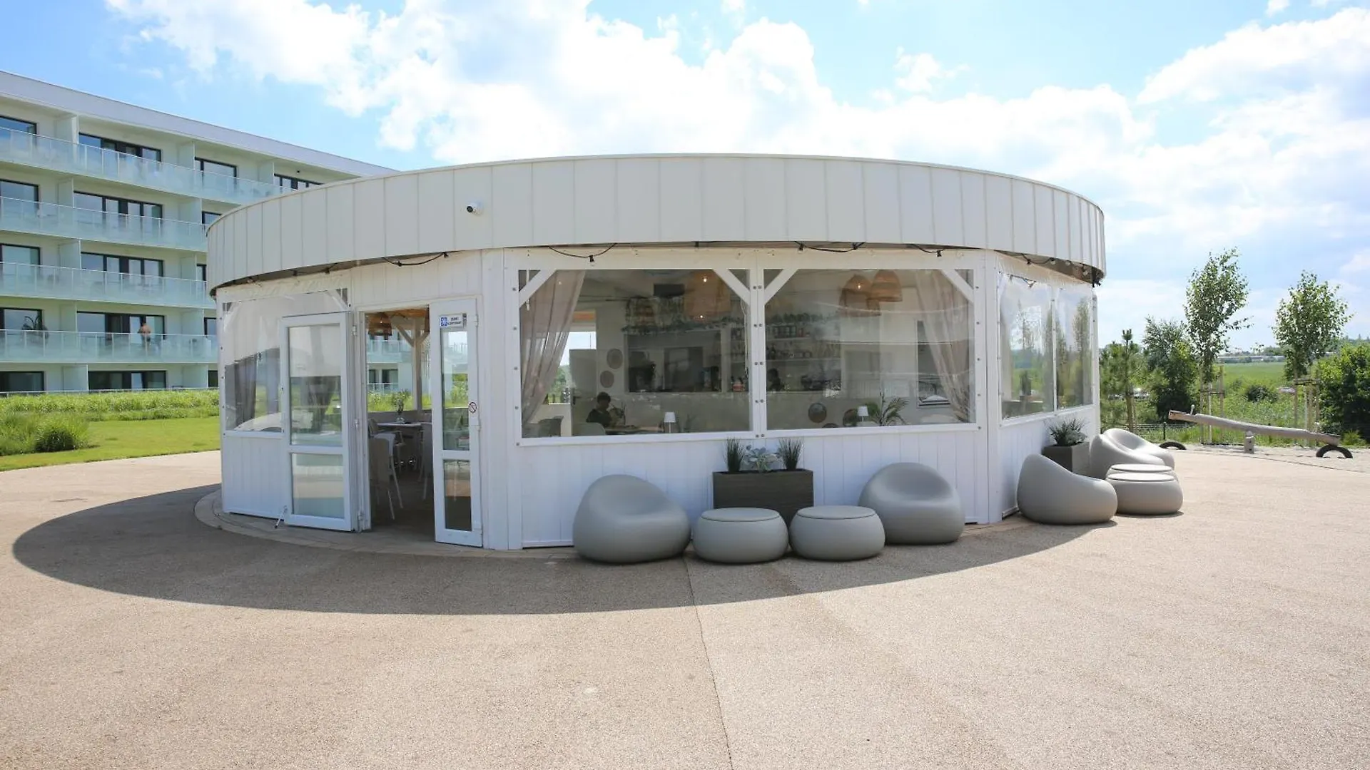 Apartamenty Lux Tukan B001, Polanki Aqua - Holiday City Kolberg Apartment